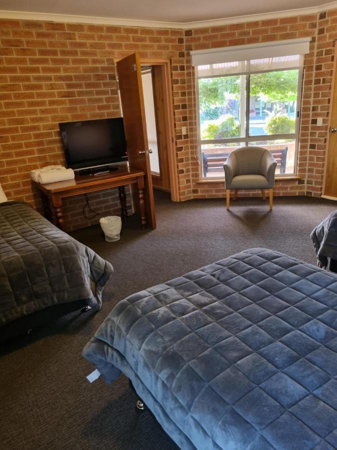 Country Roads Motor Inn Наракоорт Экстерьер фото