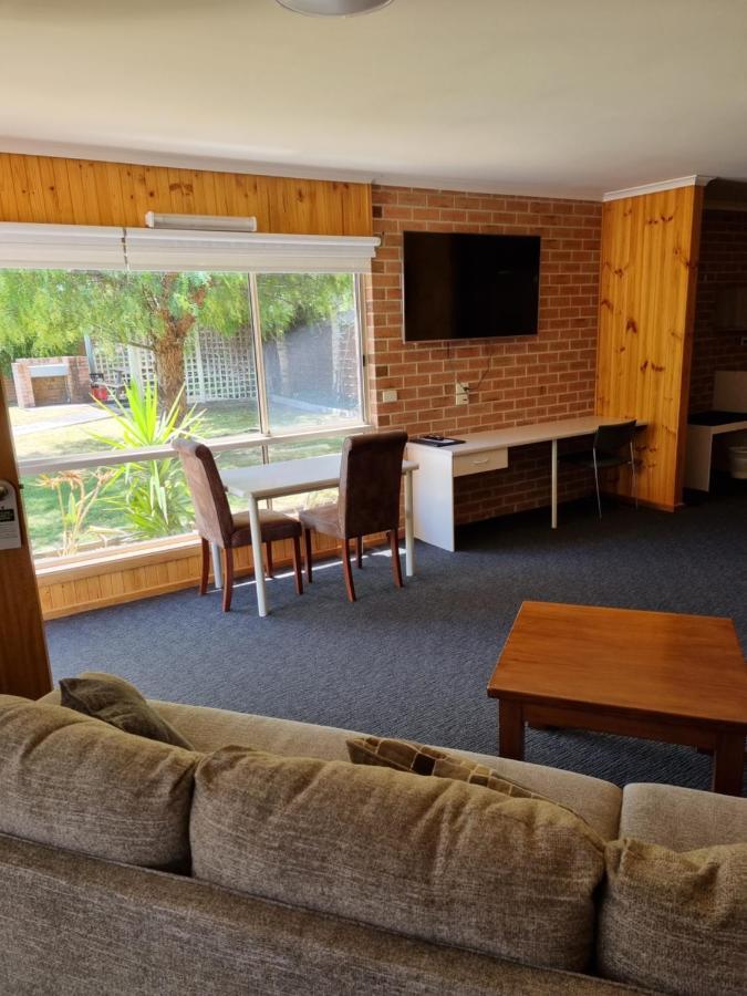 Country Roads Motor Inn Наракоорт Экстерьер фото