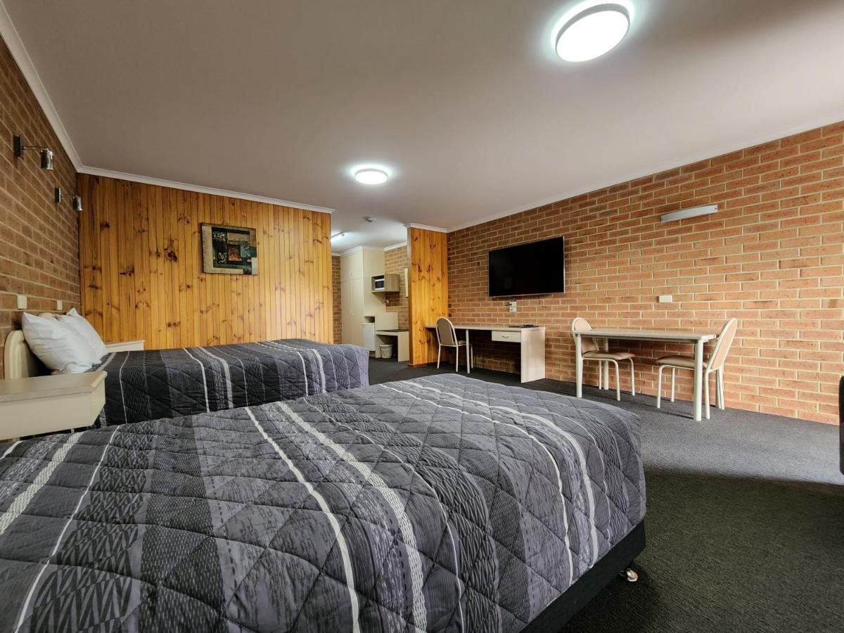 Country Roads Motor Inn Наракоорт Экстерьер фото